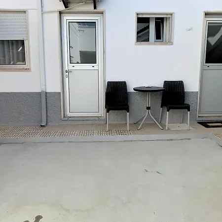 Duarte T2 - Com Vista Mar 度假居 *